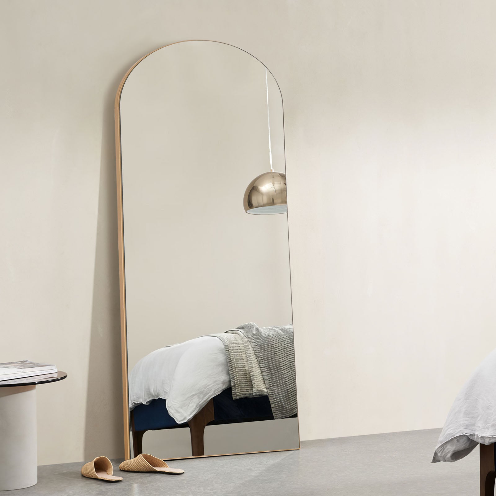 Arched-top full length mirror